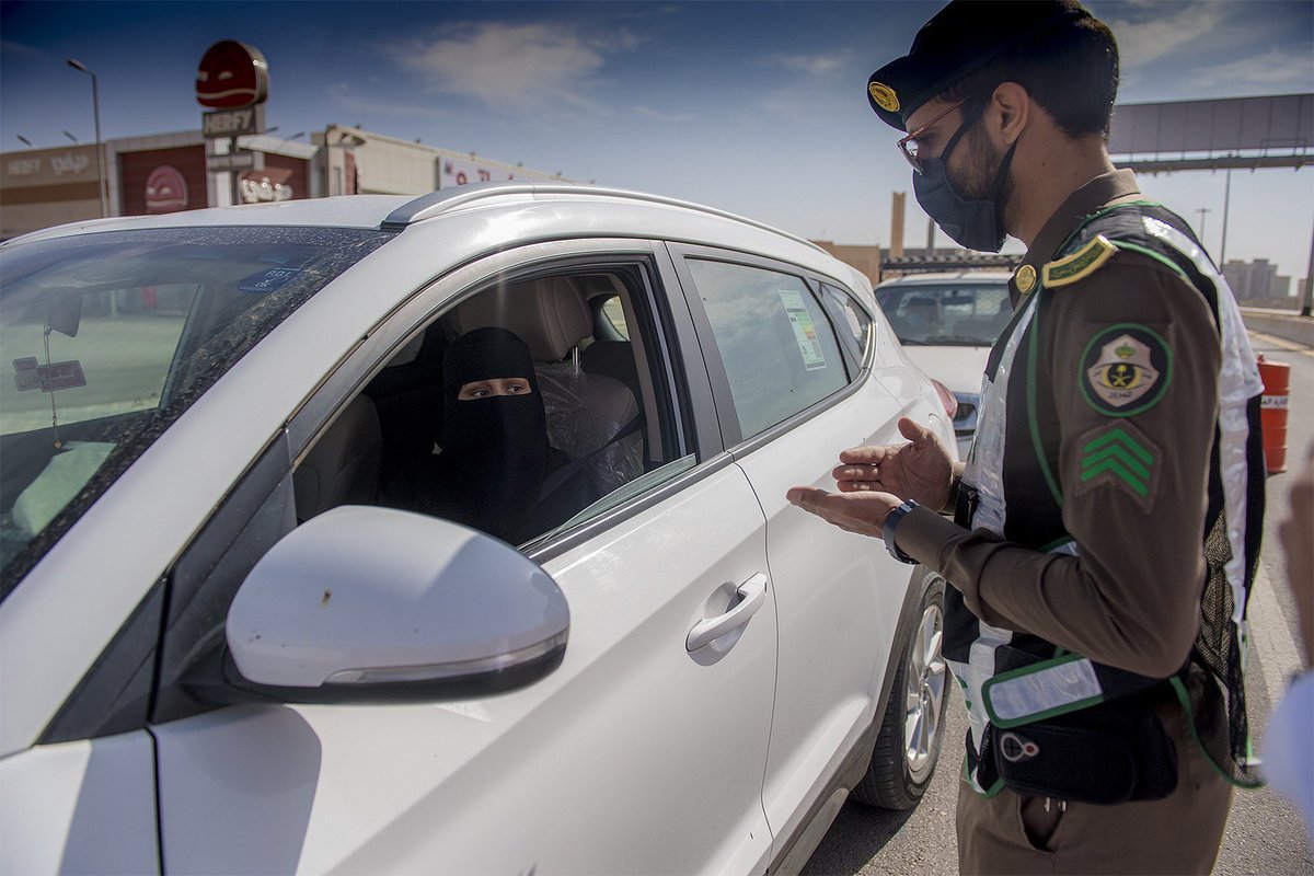 SaudiProject's tweet photo. إطلاق جهاز التحقق بالبصمة #بنان للتأكد من هوية المرأة عبر البصمة دون الكشف عن الوجه؛ لحفظ الخصوصية وتسخير التقنية لخدمة الجميع https://t.co/7ckUbkPsNE