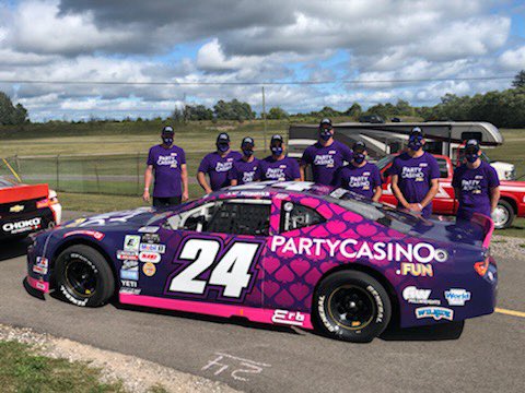 22RacingTeam tweet media