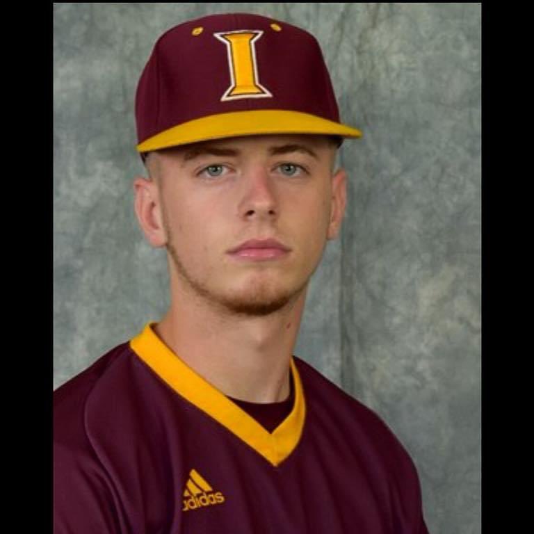 RIP Derek Becker. Awful news. 

Praying for the whole Becker family during this heartbreaking time. #Forever2 🖤🙏