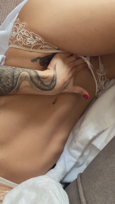 Are you up for some fun?;) https://t.co/D4vG7e1whB