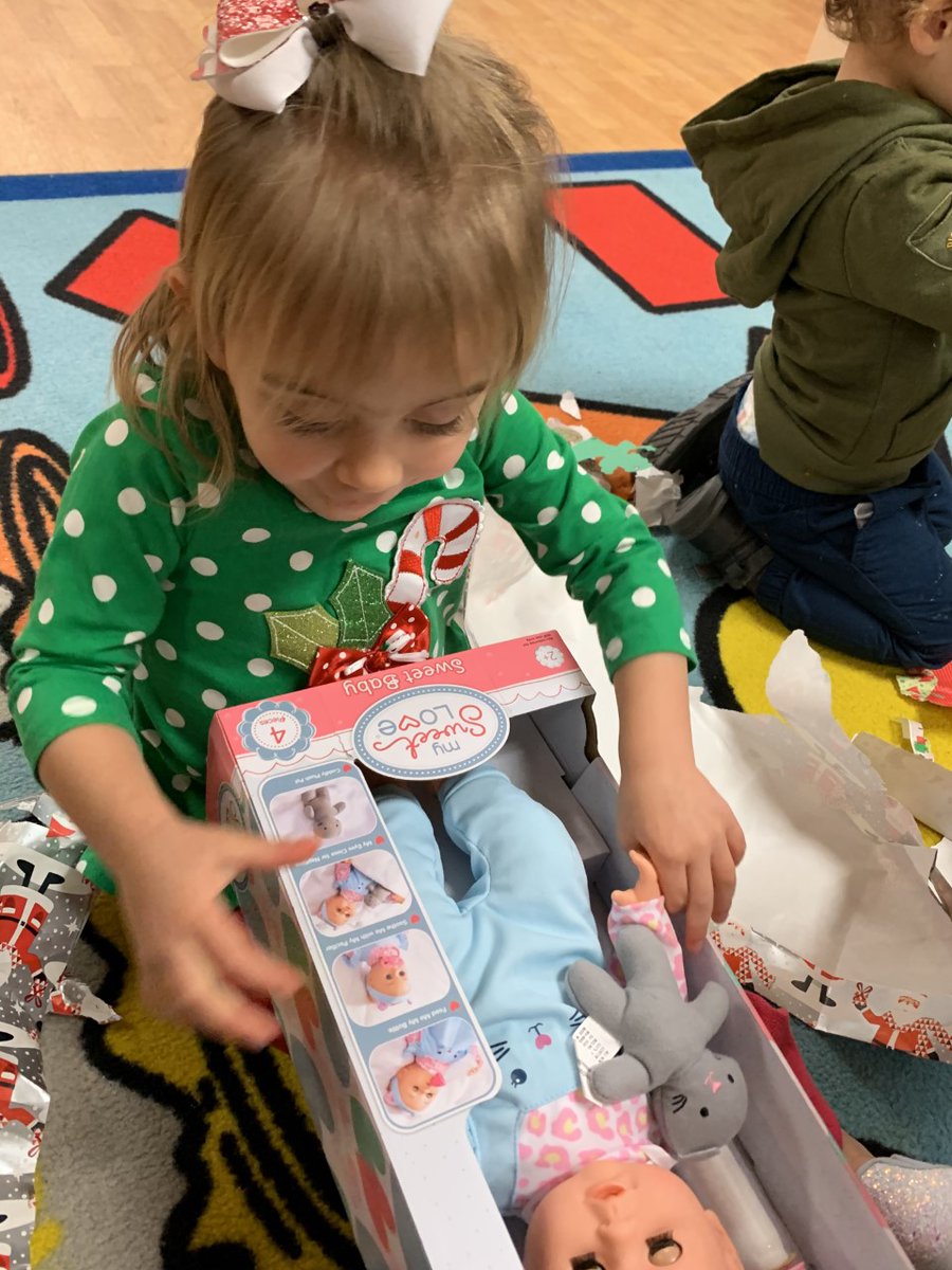 HanoverYMCA's tweet photo. We want to give a huge thank you to St Paul’s on Broadway for donating a toy for every child in or ELC for the second year in a row. You generosity during this holiday season is amazing, and shows a true sense of community! THANK YOU!  #WhytheY #SeasonOfGiving #Community https://t.co/zWxcf0RJJh