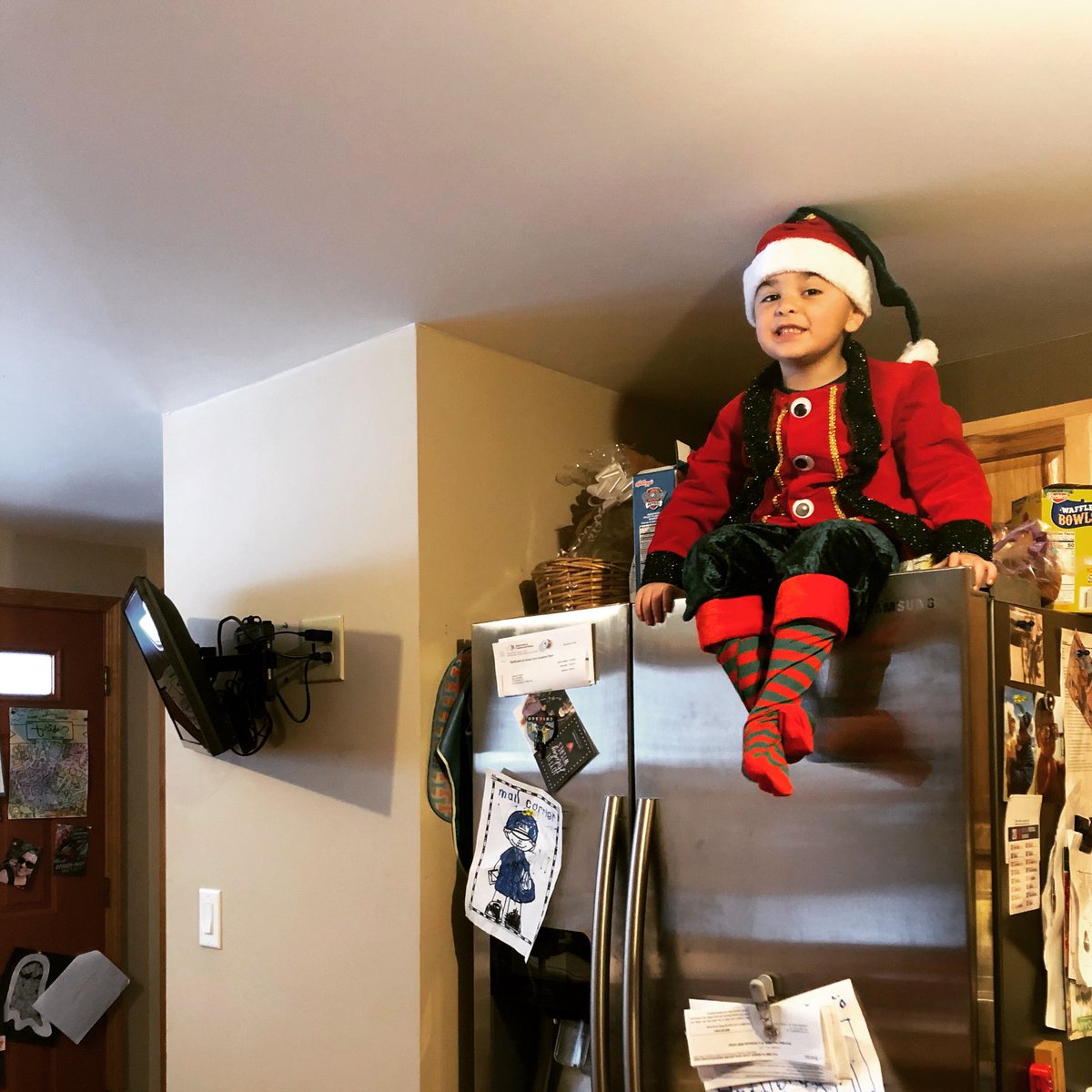 Ashley Fisher tweet media