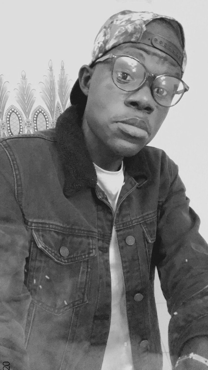 stevo1997's tweet photo. I remember how I use to touche our tv screen praying for @itsLaycon during week in week before eviction my family members all of them their prayers request turned to #Godbless #GodProtect #Godfavour #Godguide #Godlethimwin @itsLaycon it was our family prayer request love u sir https://t.co/kcBSzvRVr3