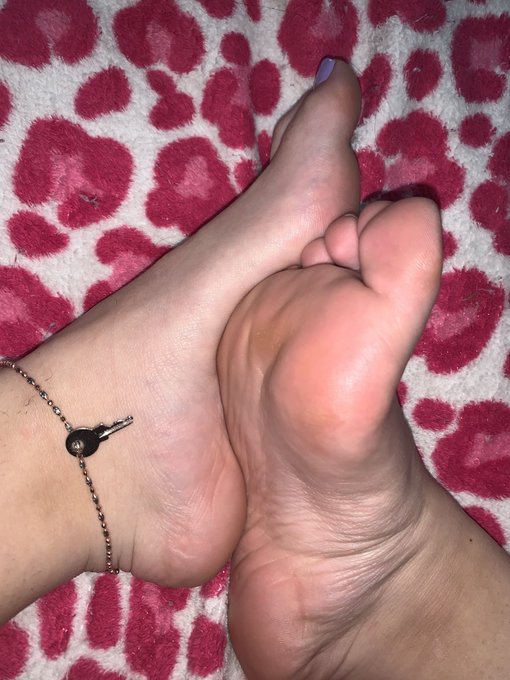 The scariest thing I've done was hang out with a girl I know while @diamondanii forced me to wear panties<a href="/tag/femdom"class="tags"><span>#femdom</span></a><a href="/tag/findom"class="tags"><span>#findom</span></a><a href="/tag/chastity"class="tags"><span>#chastity</span></a><a href="/tag/beta"class="tags"><span>#beta</span></a><a href="/tag/paypig"class="tags"><span>#paypig</span></a><a href="/tag/cuck"class="tags"><span>#cuck</span></a>