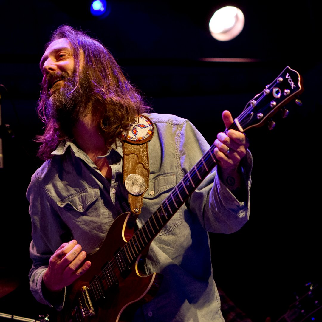 Happy Birthday to Chris Robinson of ( : ) 