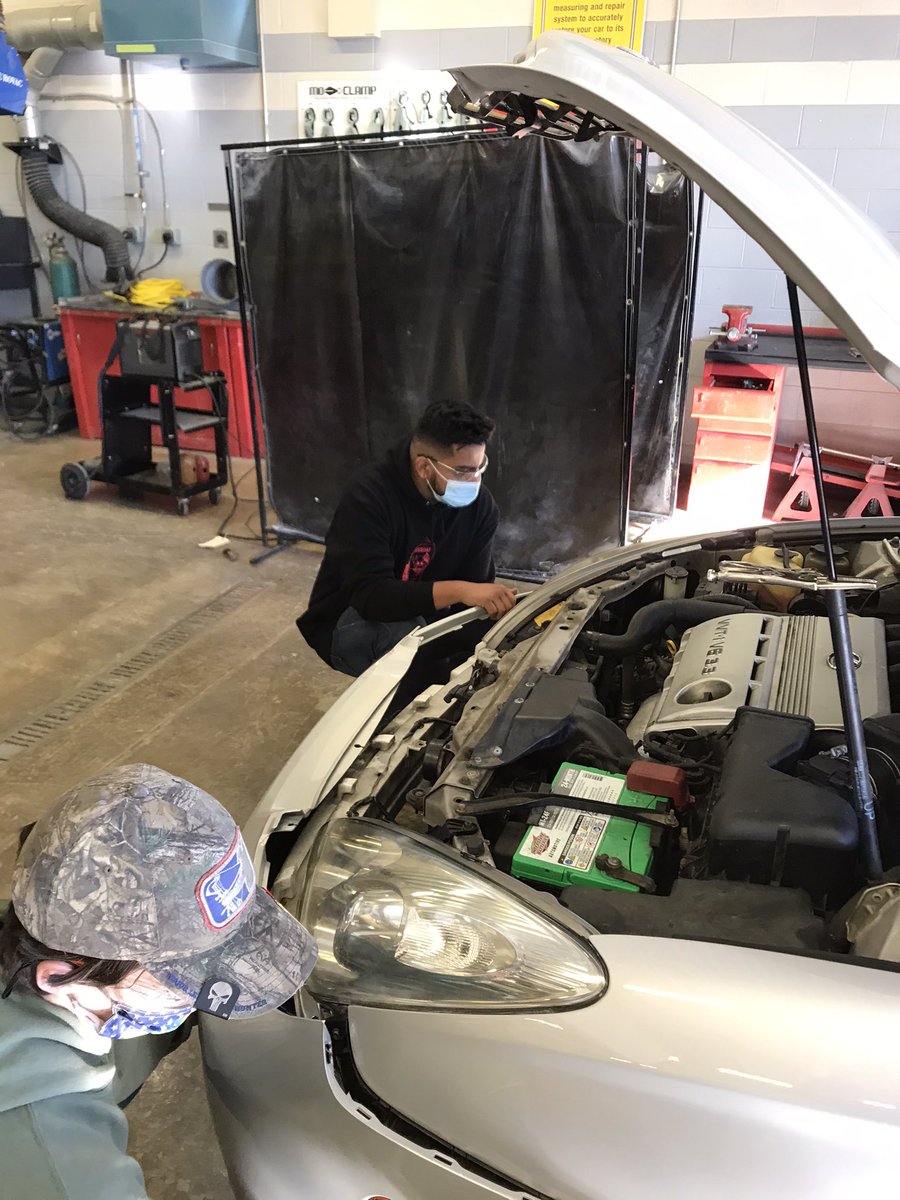 Teaching the difference between Repair &amp; Replace by doing BOTH on a live job