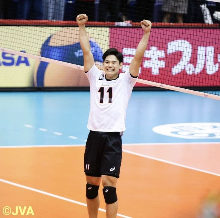 Юджи нишида волейбол. Юджи нишида волейболист. Юдзи нисида. Юджи нишида волейболист. Юджи нишида волейбол.