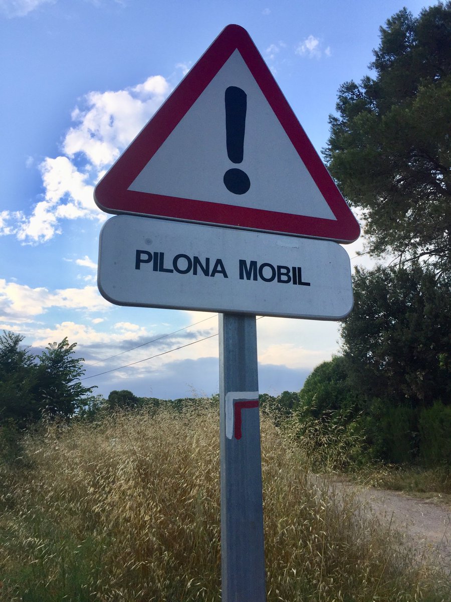 Utopos's tweet photo. ⁦@ajmollet⁩ ⁦@molletopina⁩ ⁦@MolletPedala⁩ ⁦@PoldeGallecs⁩ ⁦#Mollet Si hi ha arguments per reduir el trànsit pel EIN de Gallecs, amb un selector de pas, es revisa l’avaria. I si hi ha canvi de criteri, es treu i avall! Cada dia hi passa més gent #Can60 https://t.co/13ZWeMbXYQ