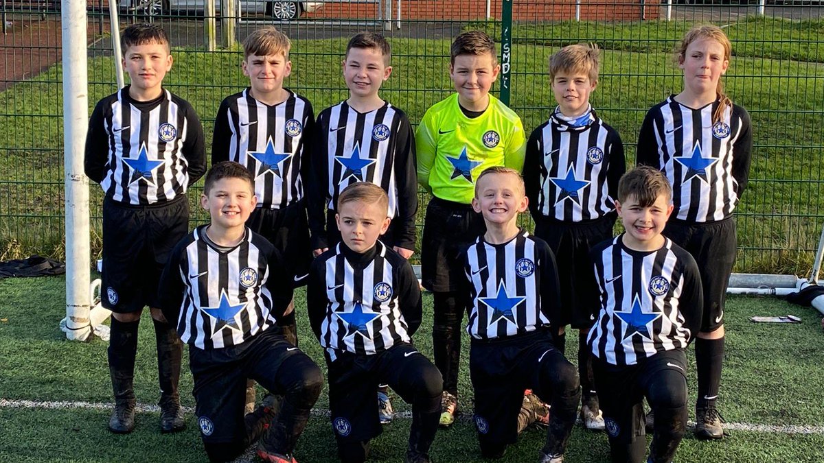 nbsfc2018's tweet photo. JUNIORS | Newcastle Blue Star U10 Celtic signed off 2020 with a great footballing performance yesterday! They would like to wish everyone a healthy, safe and Merry Christmas and all the best in 2021.🎄🎁🎅

#NBSFC #FeelLikeYouBelong https://t.co/eoCaXWYQec