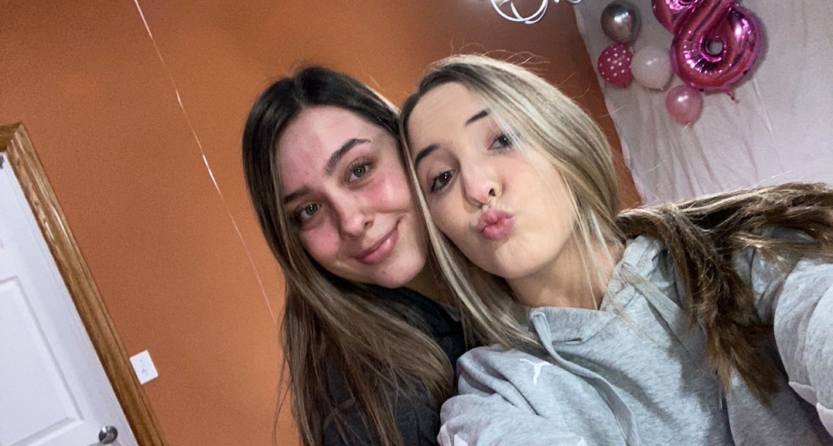 happy 18th to my bestie for life! I love you and i’m so happy I get to spend your birthday with you. I am so excited  to grow up with you. #realfriends 🥳🥰❤️🤩 @carlyhallll