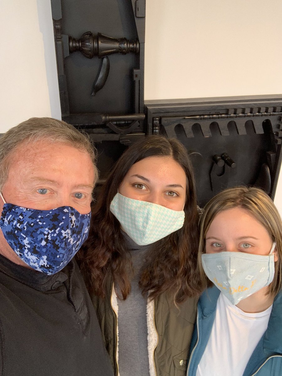 tarheeltaz's tweet photo. #HUNTERMUSEUM  had a great day with goddaughters 😁 https://t.co/FoP9gJgqBv