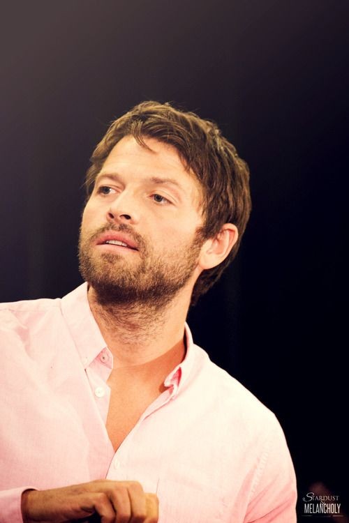 Misha Collins looking like end!Castiel,a thread necessary for my well being