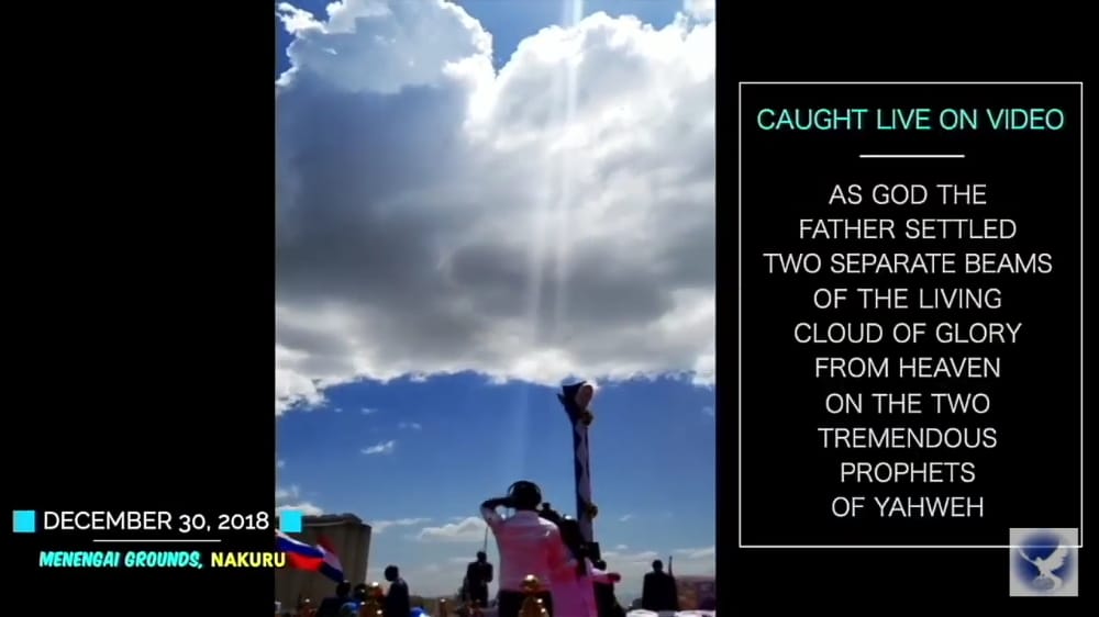 SusanGirsa's tweet photo. The definition of true church – she is the salt of the earth and the light of the world. She walks the narrow way.
#MegaLiveService 
@Rvolutionkey1 
@PastorSimidi 
@mriwa_sofia 
@Luisada70438957 
@JoshuaPichard15 
@JejeYvonne 
@GoncaloSebasti1 https://t.co/Sbk4T5dGM3