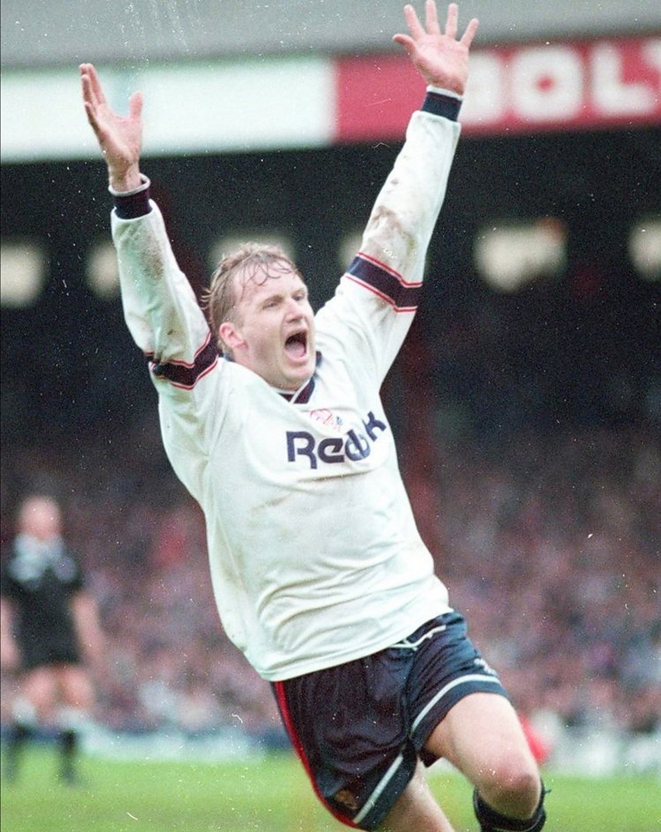 John Mcginley, a Bolton legend recalled a time where Parkinson ran him and advised him not to take part in a demonstration over the club's ownership because he would be "viewed as a trouble maker" and insinuated he would lose any relationship with the club.