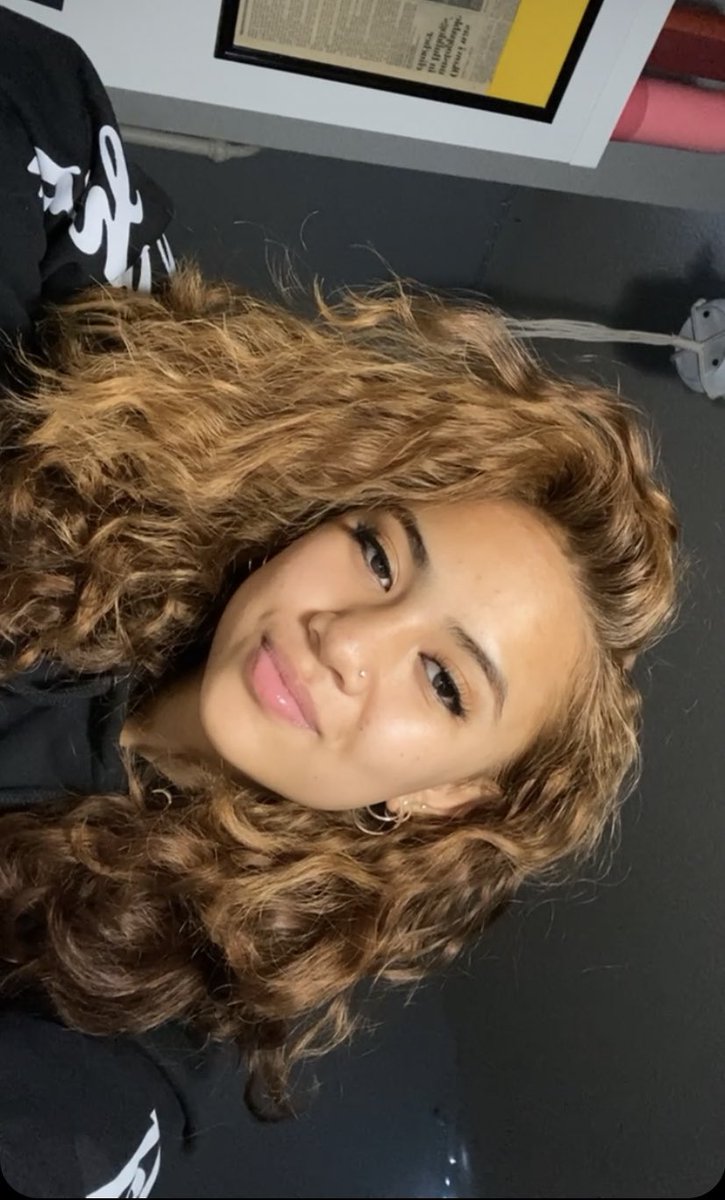 abbayyrosee's tweet photo. 💇🏽‍♀️💇🏽‍♀️ https://t.co/87OStTvkcx