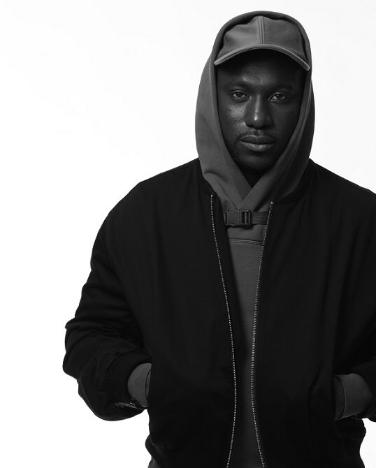 Le rookie Sam’s qui ne voulait pas encore faire sa peau a Hatik apparaît sur le morceau « Ecliptic music »!