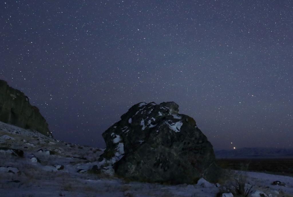 Skywatchers, you're in for a once-in-a-lifetime treat! Jupiter & Saturn are doing a planetary dance that will result in the Great Conjunction on Dec 21, just after sunset. Find out:

🤩 When and where to look up
📷 How to photograph the conjunction

Visit: nasa.tumblr.com/post/637859420…