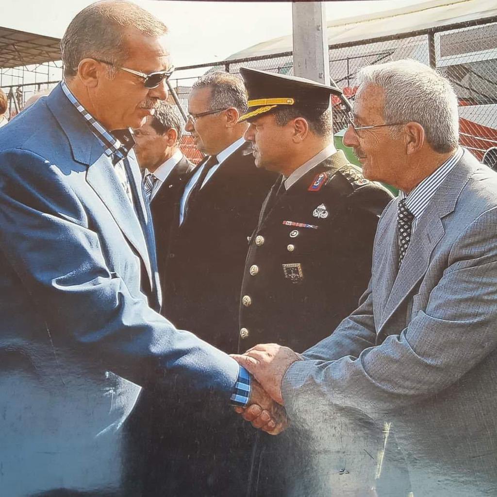 Cumhurbaşkanımız Sayın <a href="/RTErdogan/">Recep Tayyip Erdoğan</a>'ın vefat eden yeğeni Ahmet Erdoğan'a Allah'tan rahmet, Cumhurbaşkanımıza ve ailesine başsağlığı diliyoruz.

Mekanı cennet olsun.