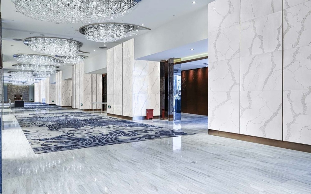 eurostone_us's tweet photo. Quartz can go on the walls too! 

#EuroStone #QuartzWalls #Statuario #WallDesign #InteriorDesign #CommercialDesigns https://t.co/sQNAA50Grc