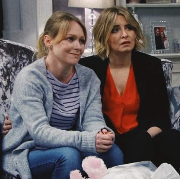 ericson63's tweet photo. β€οΈπ¦ππβ€οΈπ¦ππβ€οΈπ¦ππ#vanity #emmaatkins π²π³ #charitydingle #savecharity #michellehardwick #vanessawoodfield #emmerdale #savevanity
π²π³πΏπππ«β¨ https://t.co/HovhzLtO2t