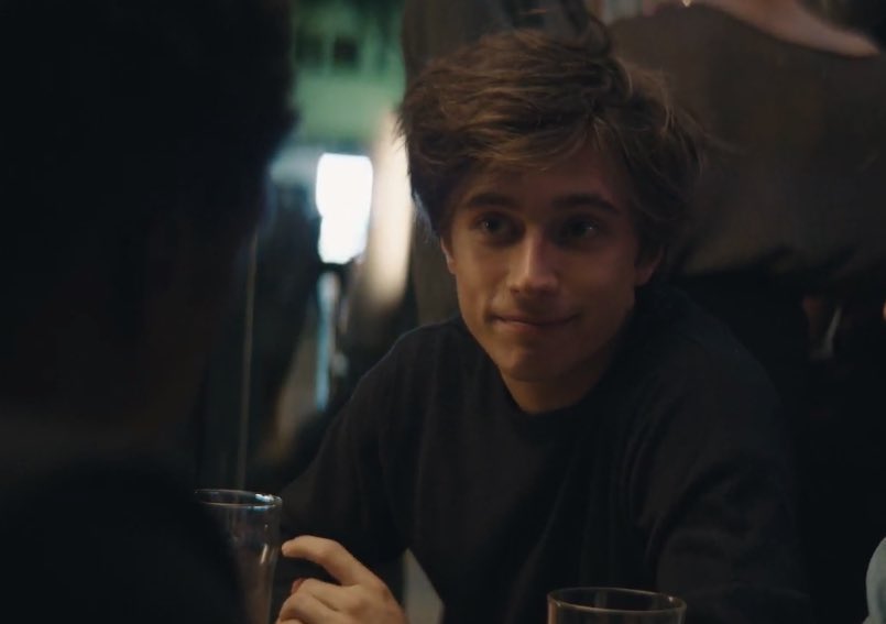 SkamFranceElu's tweet photo. Missing my comfort character an extra lot today 😫😭❤️
Also this scene ... « he’s my boyfriend and I love him » 🤩 #skamfrance #elu https://t.co/RJrAI4P4uy