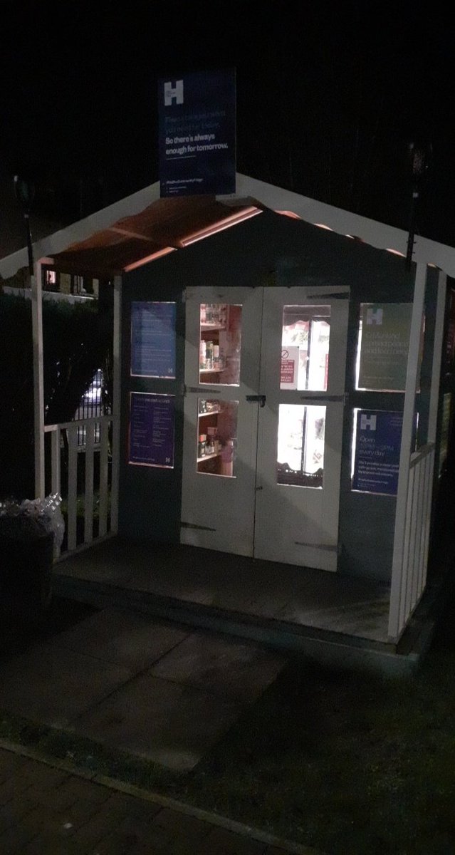 CSW_317's tweet photo. Mobile patrol of #ParkWard including a visit to the @HalifaxFridge at the Madni Mosque on Gibbet Street. Great to see the initiatve working so successfully!
@CMBC_CSRT
#SaferCalderdale
#CommunitySafety
#CommunityCohesion https://t.co/rosBIdHiZ9