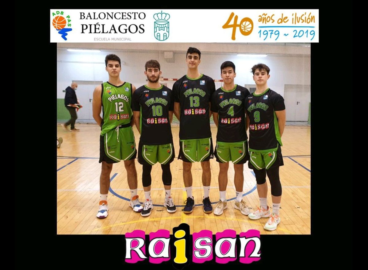 PasPielagos's tweet photo. 👏👏👏 Debut ilusionante de 3️⃣ jugadores de la cantera‼️
#Generacion2002 Pablo Tezanos y Dani Arribas
#Generacion2003 Jorge Ortega "Chochi" https://t.co/FKjkodEm4z