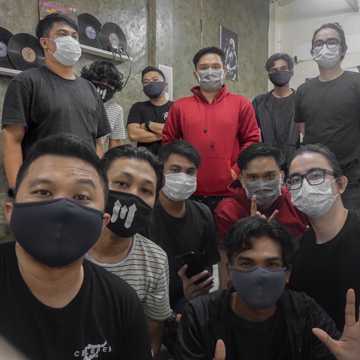 UNITED SIX. LEEDS TWO.
#rosesderby 
#MUNLEE 
#UICM