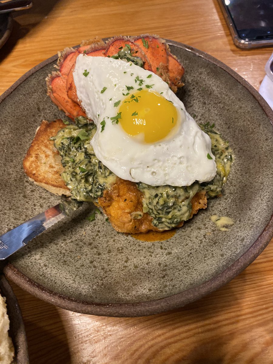 iHateCammm's tweet photo. #Brunch #BearCat #Nola #LobsterDaddy #Robster @itsmechichi80 https://t.co/6405RhbdzA