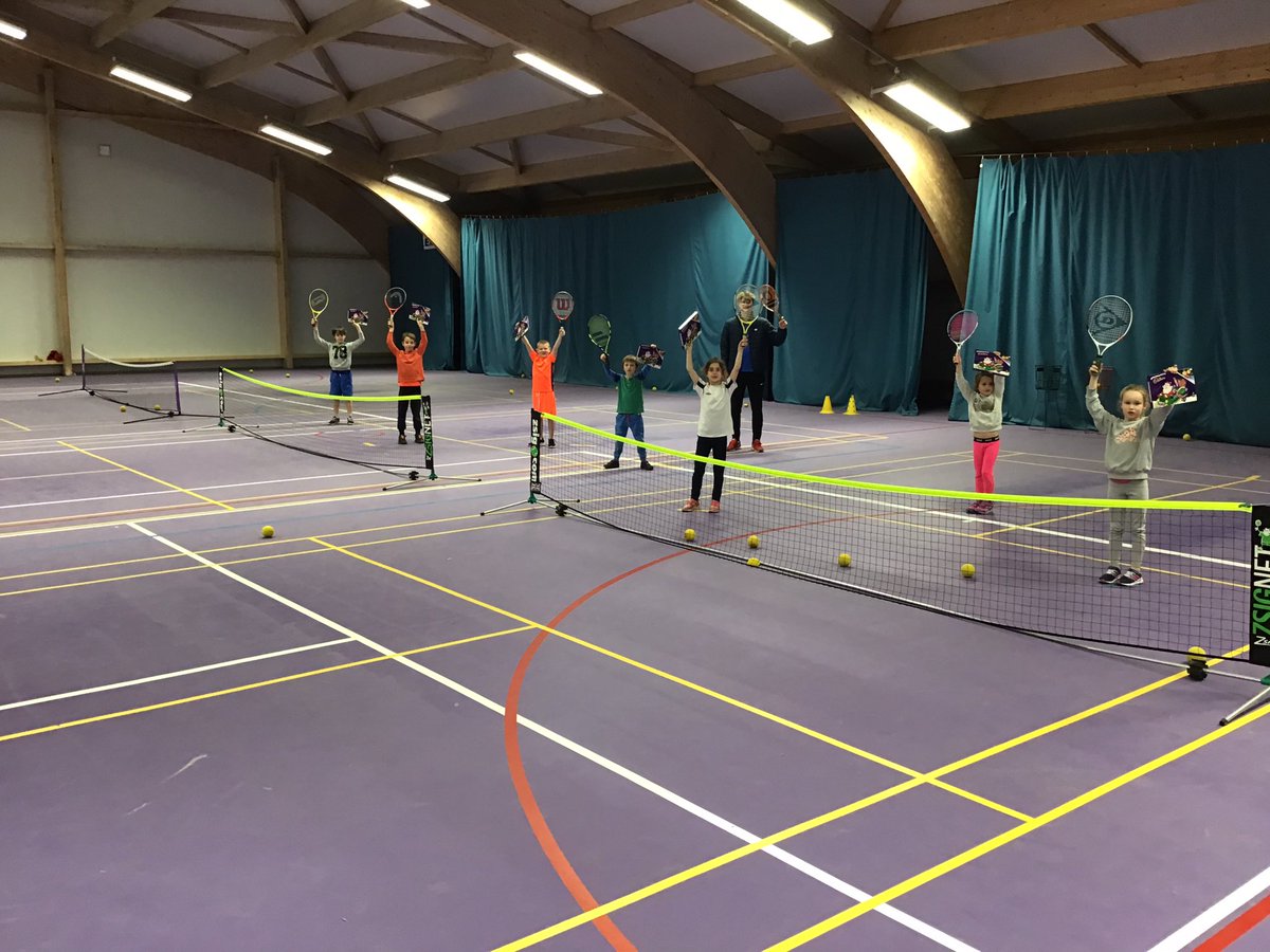 Some excited Mini Red/Orange and Green players at their last session before Santa visits 🎅 <a href="/CumbriaTennis/">Cumbria Tennis</a>