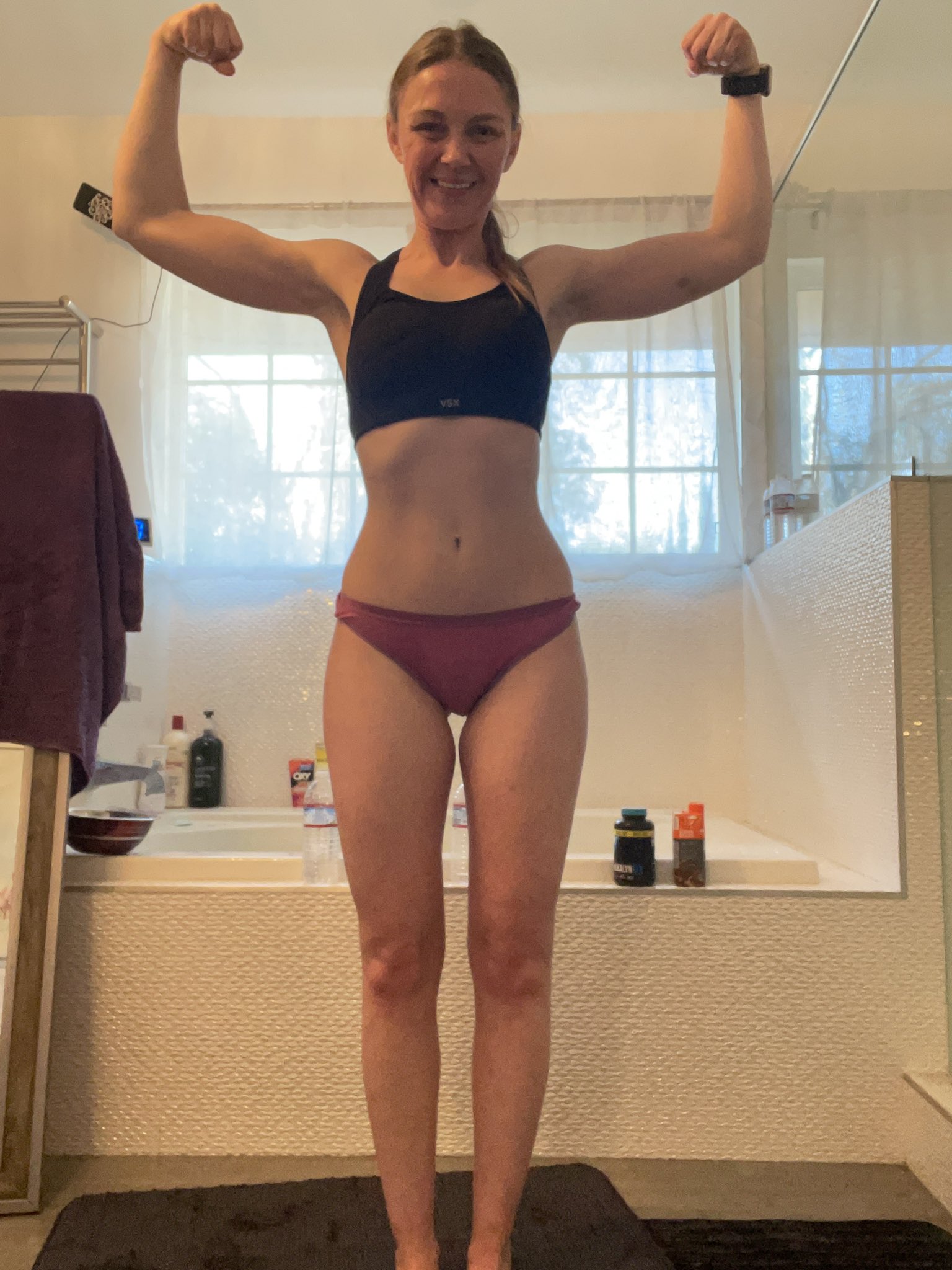 Marie McCray on Twitter: "My up to date physique photos... I’ve been working so hard. on