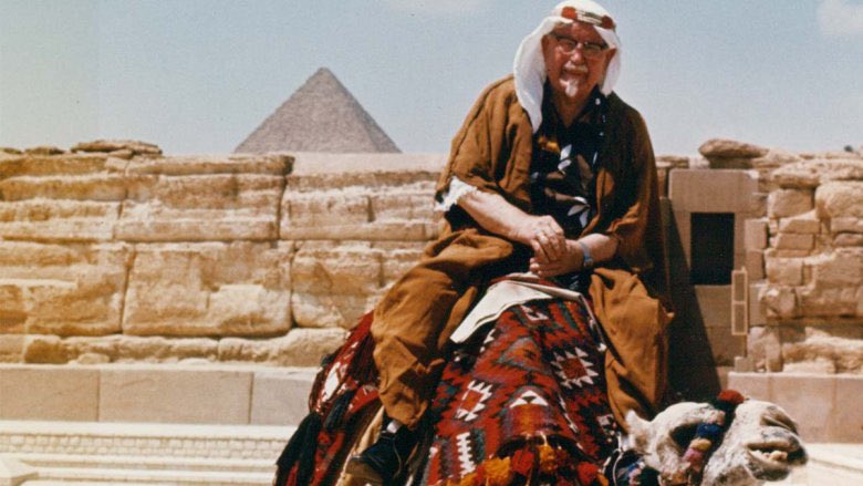 In 1980, Sanders died at 90 to acute leukemia...but it doesn’t end there, for whatever reason. In Japan, Osaka’s baseball team the Hanshin Tigers won the championship in 1985. To celebrate, they would jump into the Dotonburi River but some fans took it a little further.