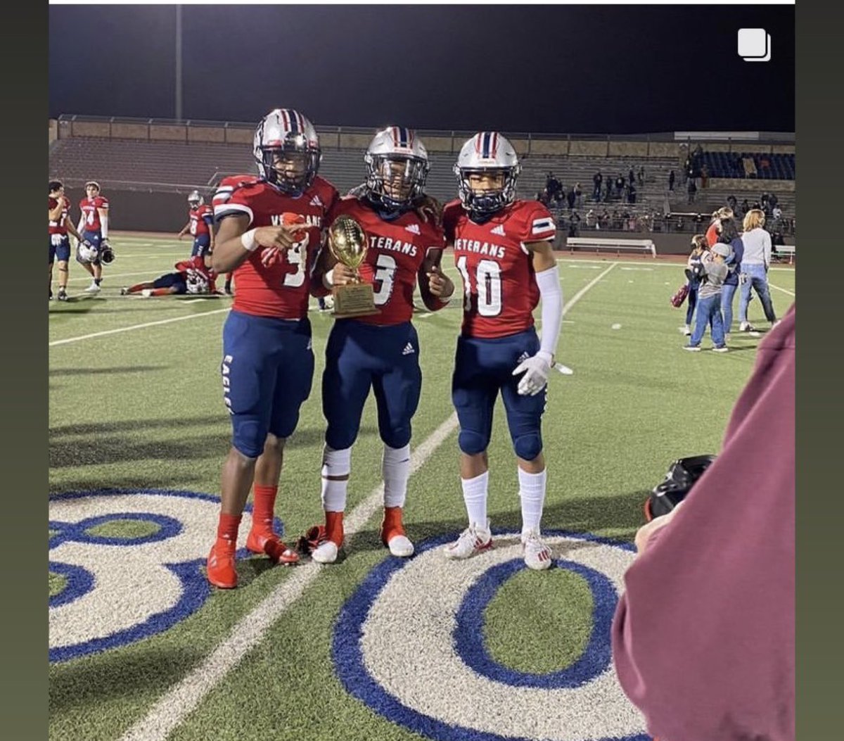 TurfSportsCC's tweet photo. GOLD BALL SEASON #turftrained #EaglePride #freshman2020 https://t.co/okiJfnkQhF