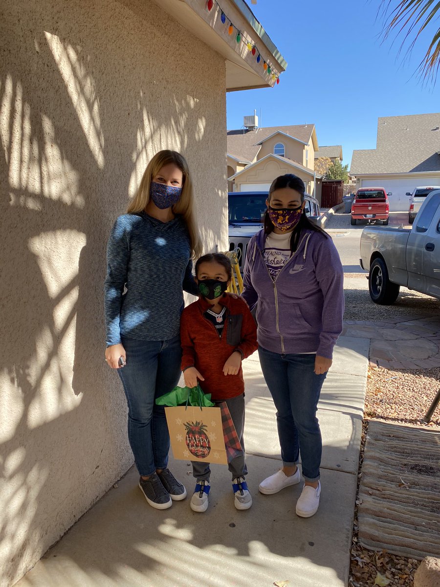 LHayes_PHES's tweet photo. My son woke up this morning so excited to meet his teachers @acrawford_PHES @lorena_reyes23 in person for the very first time. I am beyond grateful for everything they do as an educator. Thank you for making To Day special with a small Christmas 🎄 gesture. #TeamSISD #HEROSTRONG https://t.co/hF9APnR5k1