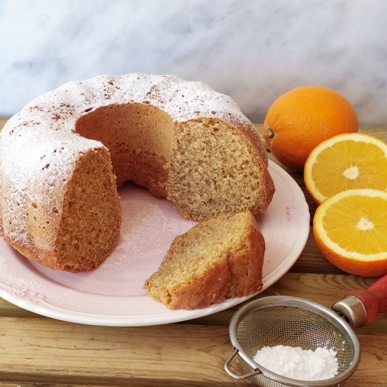 Ricetta per fare una #ciambella #integrale con succo di #arancia #ricettafacile #dolcefattoincasa 
cucinaconclaudia.com/ciambella-inte…