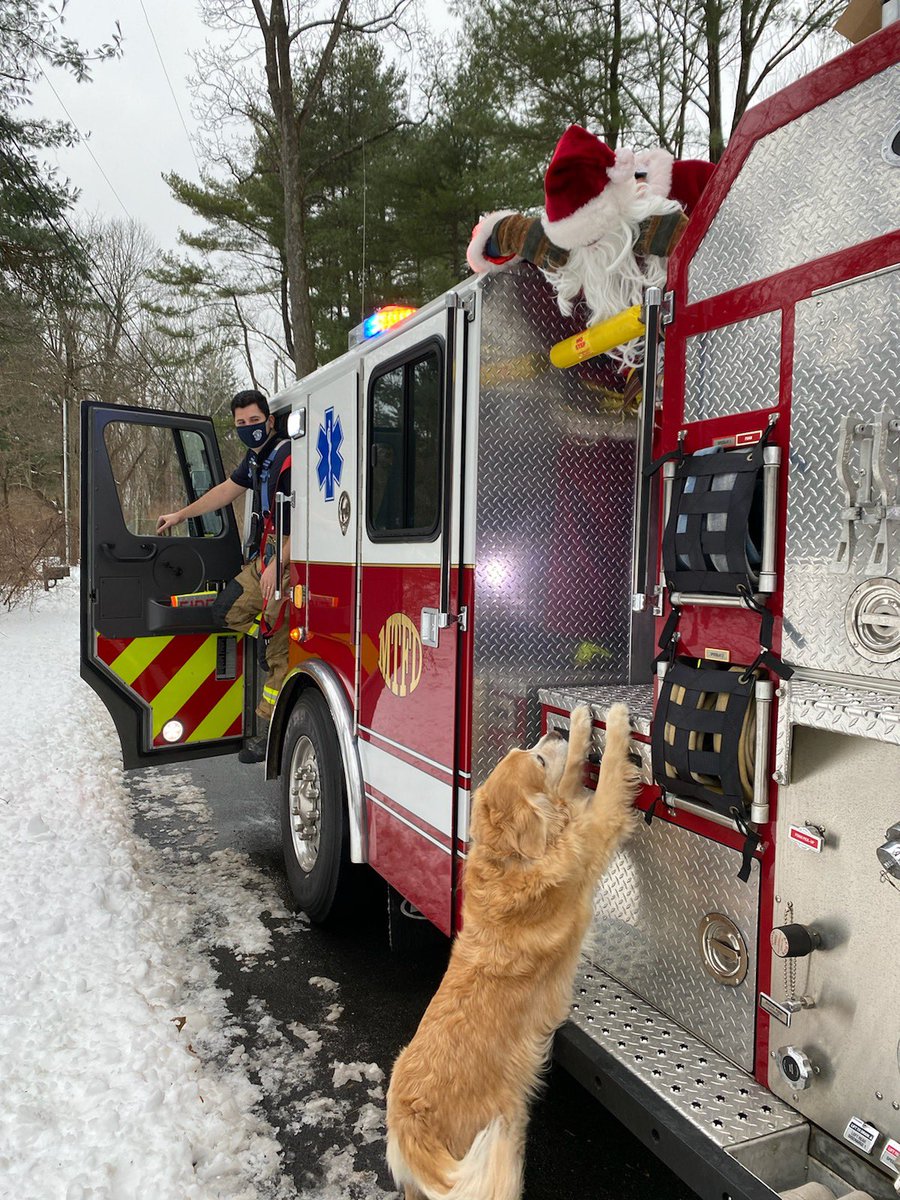 SupportHillside's tweet photo. Santa Tour 2020 is a wrap! Thank you to all who participated this year! https://t.co/Ji08gSas2l