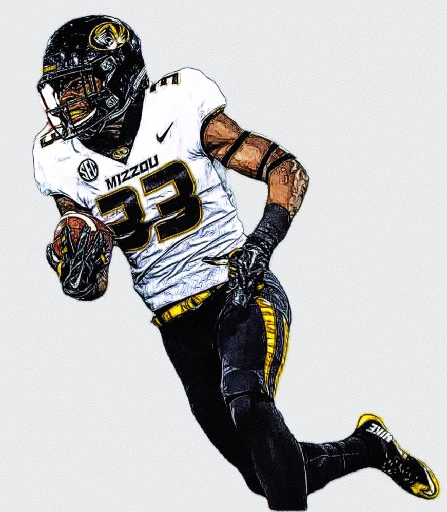 LRountreeIII's tweet photo. It is an honor to be selected to play in the Music City Bowl. An honor the 2020 Mizzou Tigers have definitely earned! Having been denied the opportunity last year, and having never won a bowl game, I plan to take full advantage 🤔of this opportunity!! With that said, I will play. https://t.co/SDnQwCvcTK