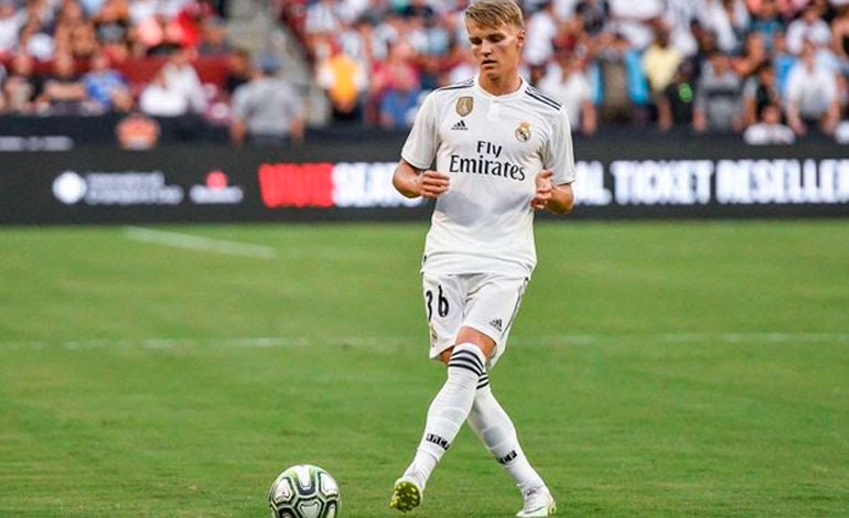 RealMadrid__es's tweet photo. Oferta oficial por el fichaje de Odegaard https://t.co/gp3TKxTnHZ https://t.co/5TSXroLk26