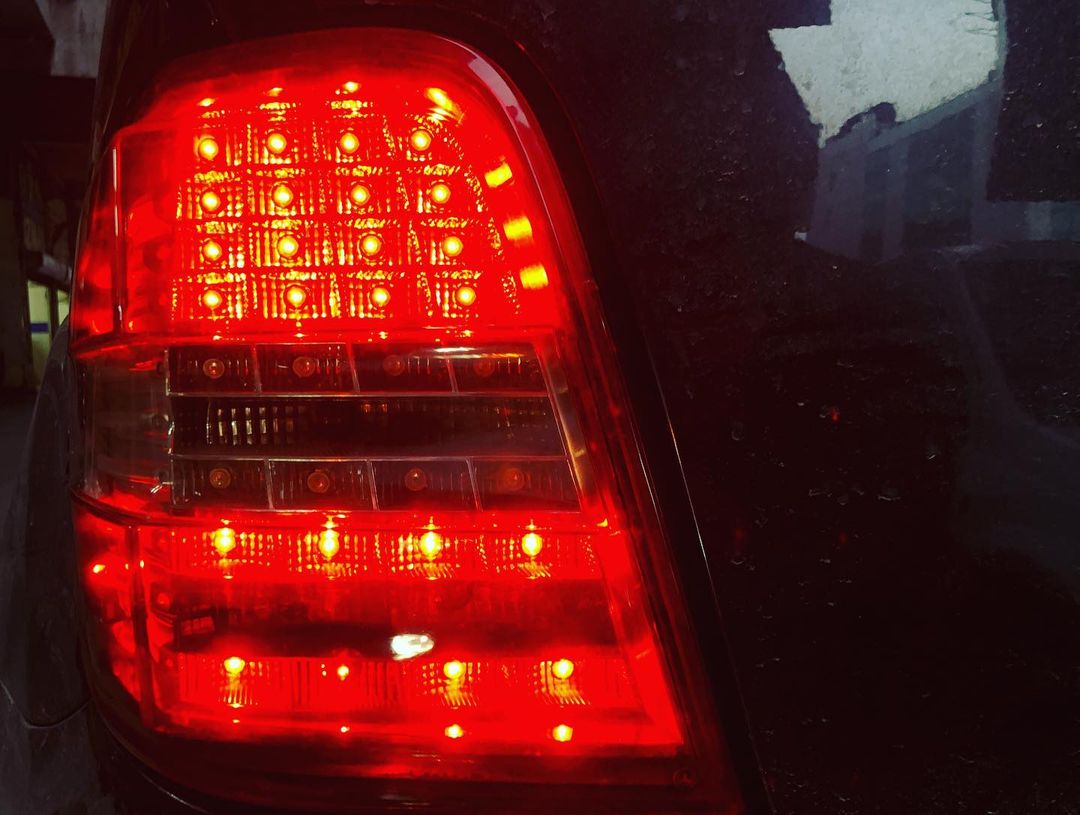 Mercedes ML 320 Stop park led tamiri.Daha fazla Bilgi için iletişime geçiniz. 21 Aralık en uzun gece de aydınlık günlere.

#farstoptamiri #stopledtamiri #gündüzledtamiri #mercedes #mercrsesbenz #mercedesamg #mercedesml320