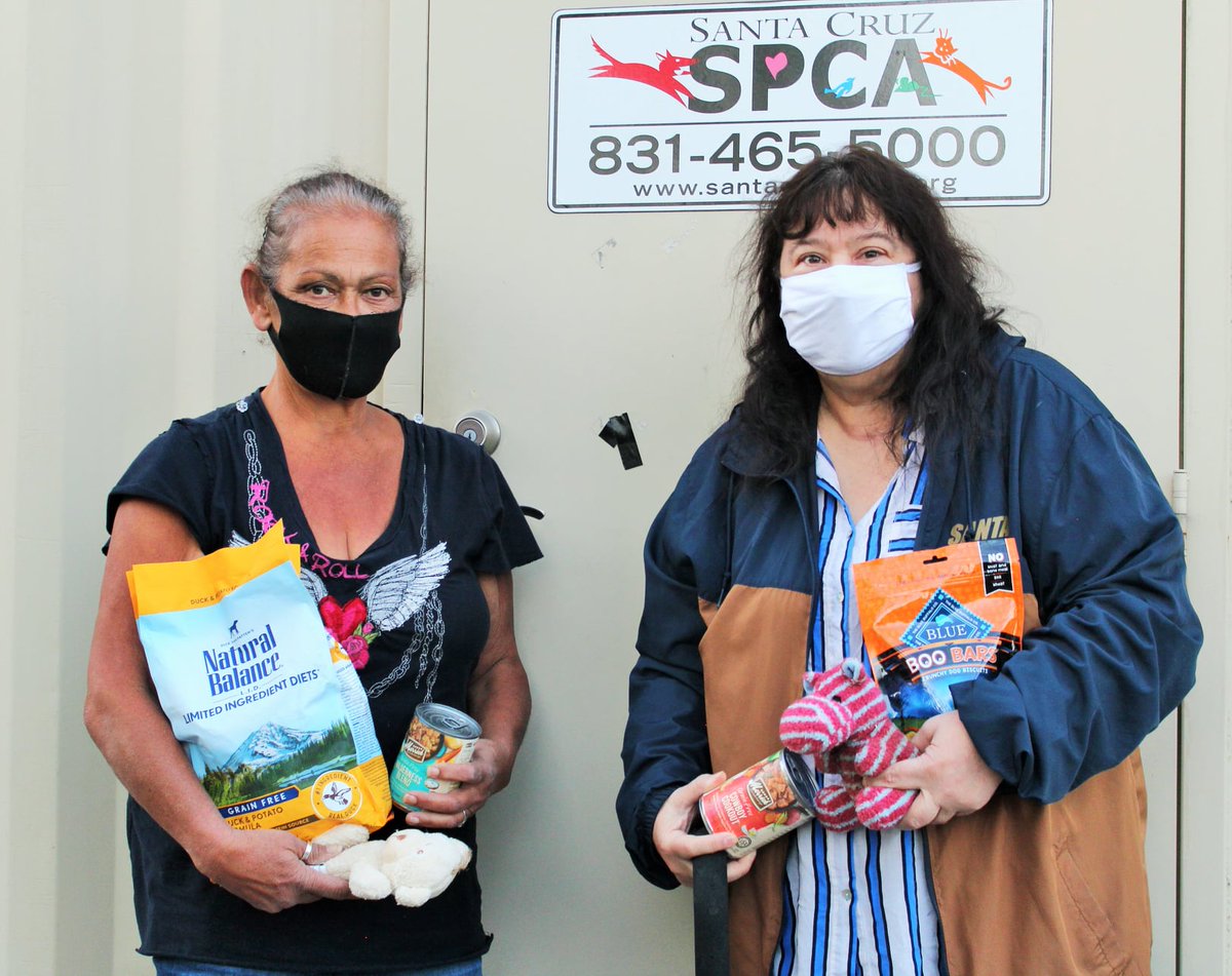 ❤️We can't thank you all enough for donating to our #SantaCruzGives fundraiser to boost our community programs! We are ✨ALMOST✨to our $10k goal!!! This fundraiser funds our Pet Food Pantry, helps cover pet deposits for adopters &amp; more! 🐶🐱🐾
santacruzgives.org/nonprofit/sant…