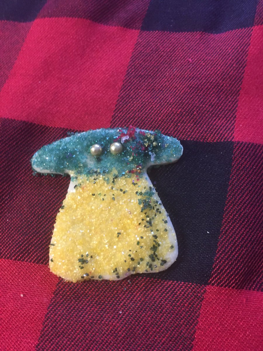 jaxarmstead's tweet photo. We snuck in some Christmas Cookie Baking today before the Ravens game. #greatgrandmasrecipe #Grogu #cookiepuzzle https://t.co/KTPqRv0xlv