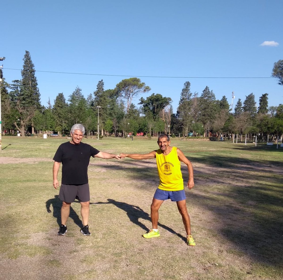 claudiojpoggi's tweet photo. Y un día volvimos al Parque de las Naciones, y por supuesto mi amigo Enzo estaba entrenando, un grande !! https://t.co/cRycfbszQ2