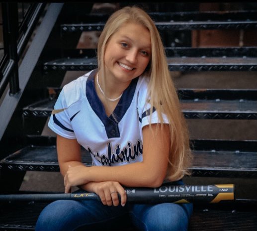 reesekoski's tweet photo. blessed to be able to play another 4 years of softball! thank you to everyone who helped me through this journey. go hornets! #kzoosoftball https://t.co/TZ1GCz6Sjb