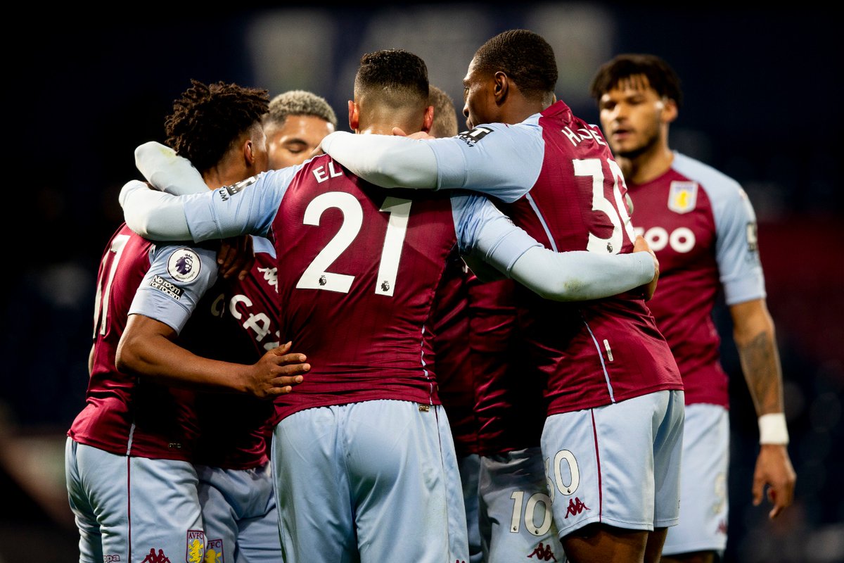 AVFCOfficial's tweet photo. This team. 💜 https://t.co/kMX7TGIlhE