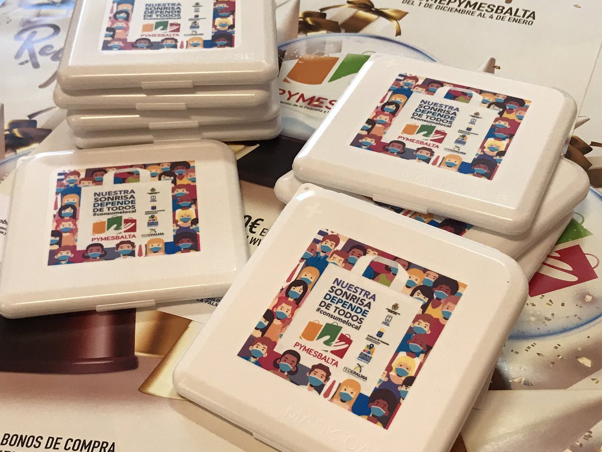 pymesbalta's tweet photo. Los asistentes al concierto de hoy ya tienen nuestro protector de mascarillas 😉
En estos días ya estará disponible en nuestras empresas asociadas 😉
#consumelocal #comercioseguro #culturasegura @CabLaPalma
#GobiernodeCanarias @fedepalma_lp
#ZcadeCanarias @aytobalta https://t.co/qK2TwBHZQQ