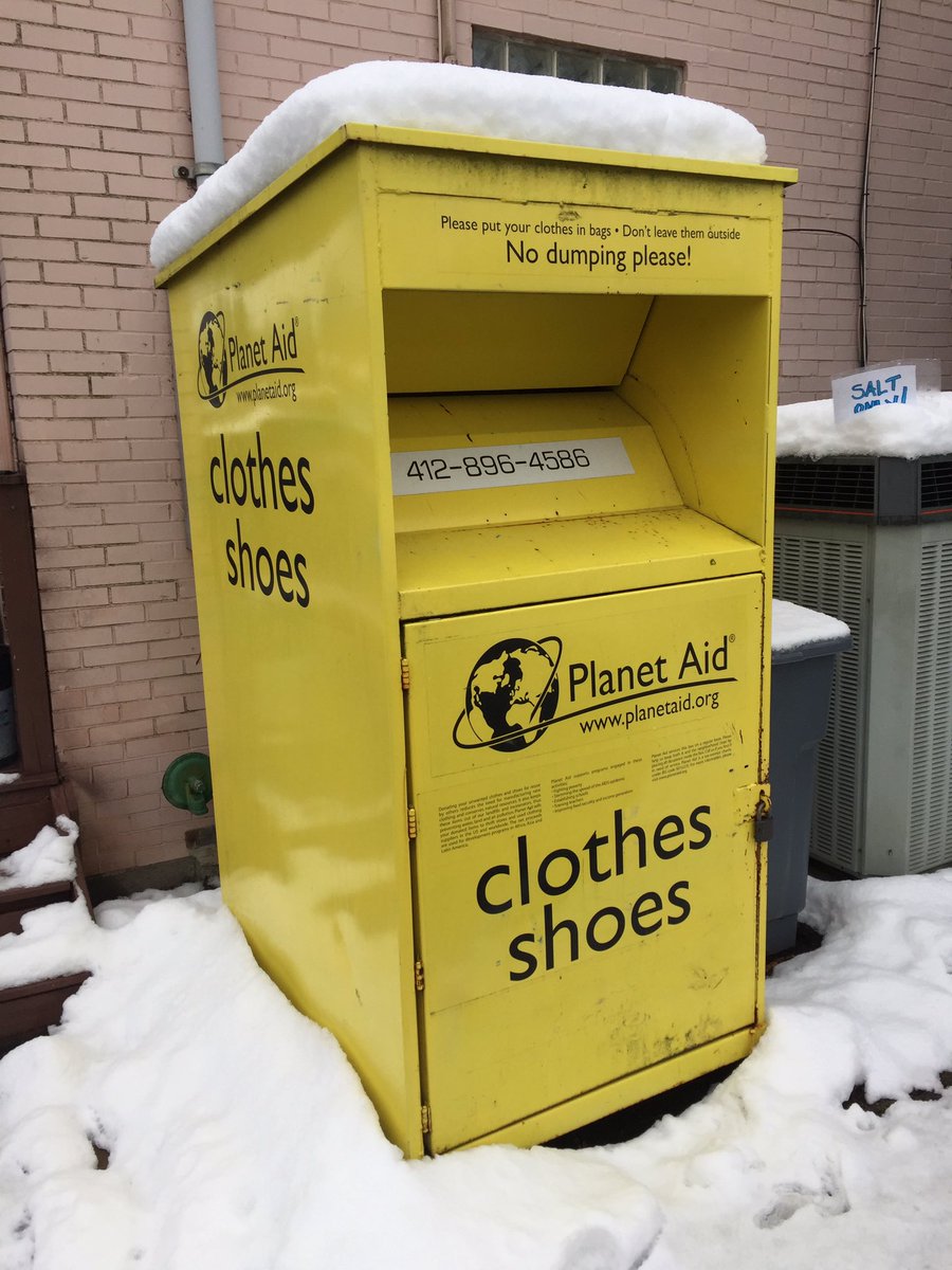 TVBdrum's tweet photo. Help the @officialtvband get the holiday season off to a great start! Please donate any clothes you do not need to @ParalyzedVet and @planetaid ! We made 2 stops today! These drop boxes are everywhere! Thanks for your donations and Happy Holidays! @2xDonations @Christmasspirt https://t.co/dJ4iwkU9Pq