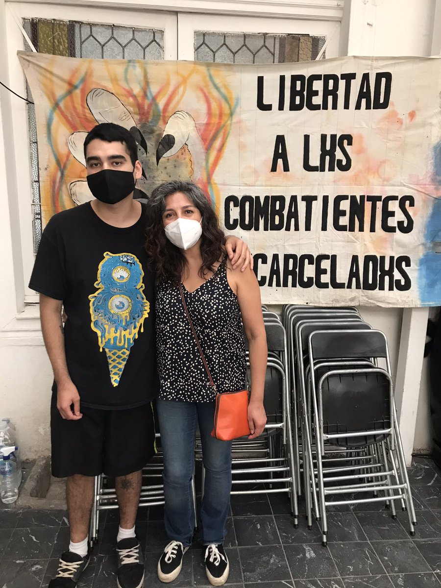 Martoclates's tweet photo. Hoy se cumple 1 año desde que trataron de matar a mi hijo aplastándolo entre 2 zorrillos. Hoy está con vida, de pié y caminando.
Gracias por todo el cariño, ayuda, apoyo, etc. sin ustedes estos resultados no serían posibles. Gracias, infinitas gracias https://t.co/FUYPORUOYW