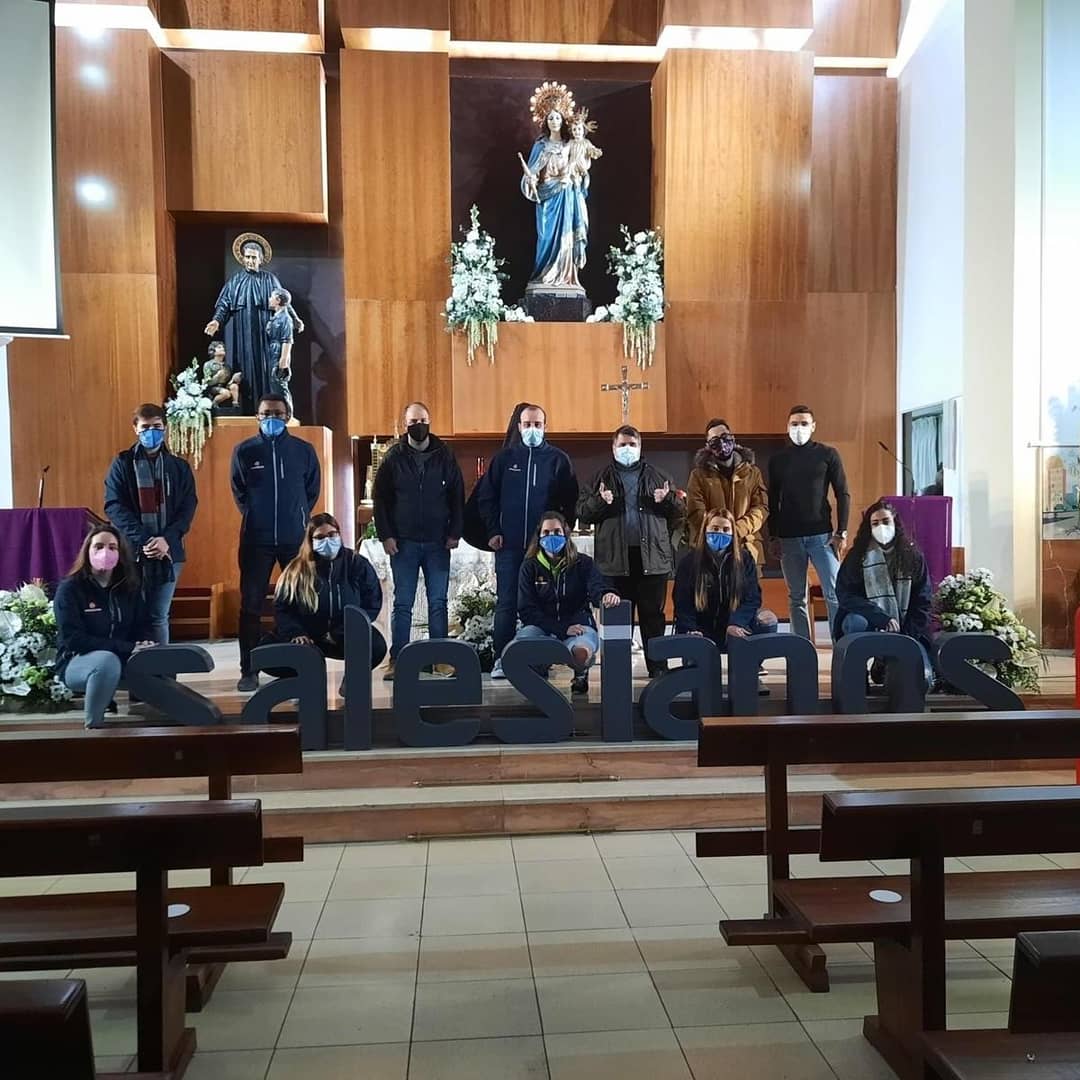 puertobosco's tweet photo. Fin de semana intenso en el CJ 💪🏼
Sábado de actividad y domingo de encuentro de los ámbitos salesianos 🏡💚 https://t.co/yx5ToZW4hT