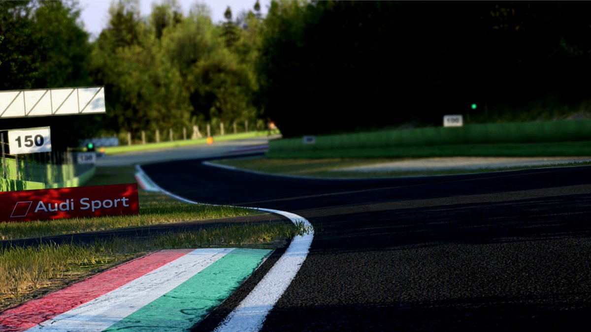 After 9 hours! 

🥇 FFS Racing VH (123)
🥈 Rennwelten Pro Team (49) 
🥉 Racing Line Motorsport (191)

<a href="/JaroslavHonzik/">Jardier</a> x RCI 9 Hours of Imola! 

Congrats to all the teams. Thank you to all the drivers and viewers! 

A day / night well spent!