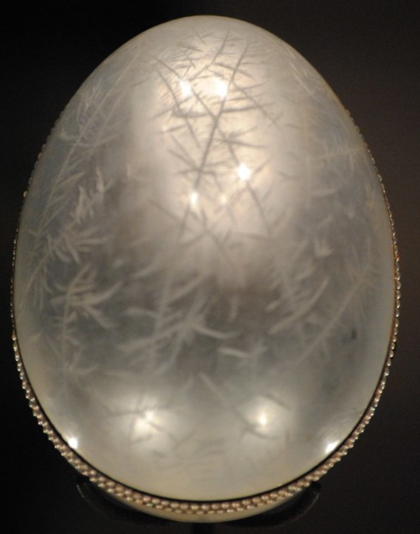 It was designed by Alma Theresia Pihl as was the Winter Egg.